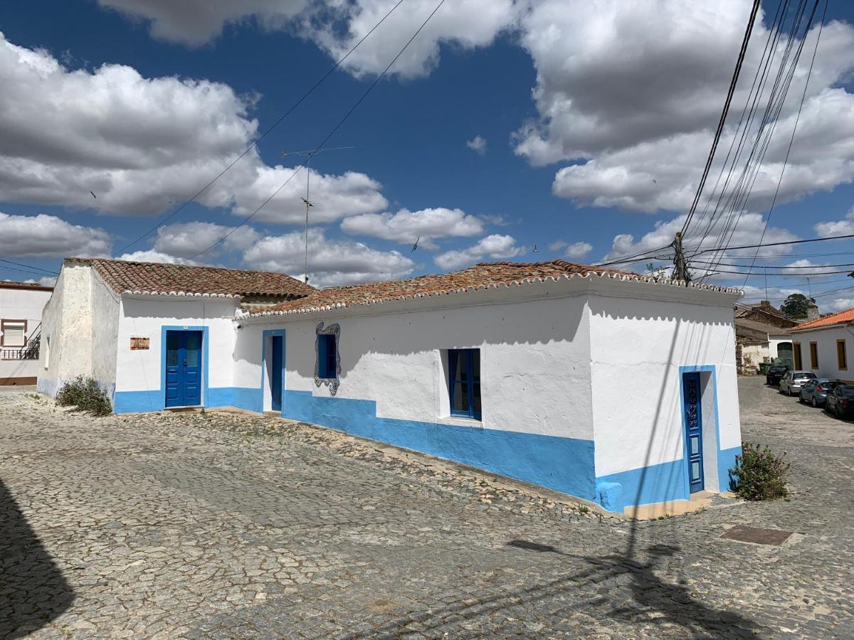 Вилла Ilha Alfrida Carrapatelo  Экстерьер фото